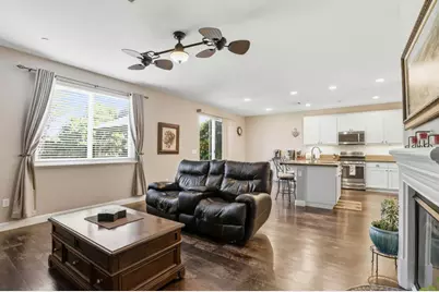 9554 Rodeo Dr, Gilroy, CA 95020 - Photo 6