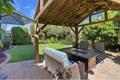 9554 Rodeo Dr, Gilroy, CA 95020 - Photo 28