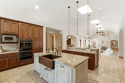 220 Falcon Hl, Santa Cruz, CA 95065 - Photo 30