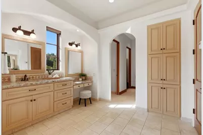 220 Falcon Hl, Santa Cruz, CA 95065 - Photo 46