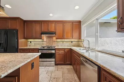 6620 Thames Dr, Gilroy, CA 95020 - Photo 28