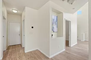 1974 Rainier Dr, Los Banos, CA 93635 - Photo 4