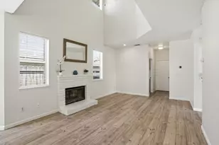 1974 Rainier Dr, Los Banos, CA 93635 - Photo 6