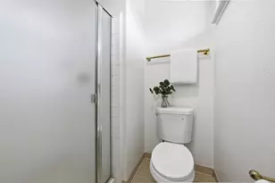 22475 McClellan Rd, Cupertino, CA 95014 - Photo 22