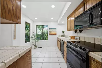 22475 McClellan Rd, Cupertino, CA 95014 - Photo 12