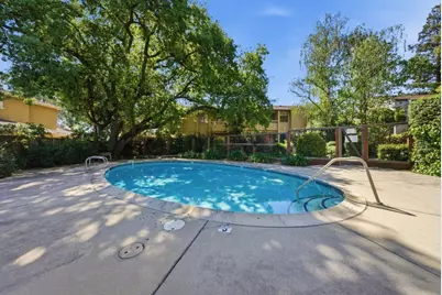 22475 McClellan Rd, Cupertino, CA 95014 - Photo 34