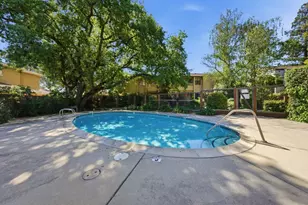 22475 McClellan Rd, Cupertino, CA 95014 - Photo 34