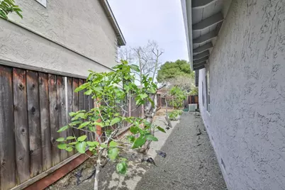 6902 Dartmoor Way, San Jose, CA 95129 - Photo 32