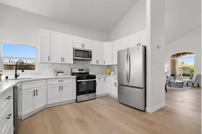 2170 Clearview Dr, Hollister, CA 95023 - Photo 10