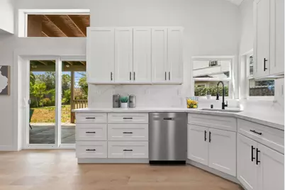 2170 Clearview Dr, Hollister, CA 95023 - Photo 14