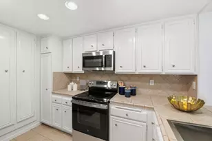 1940 Huxley Ct, San Jose, CA 95125 - Photo 12