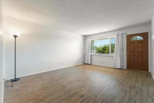 583 Bridge St, Watsonville, CA 95076 - Photo 8