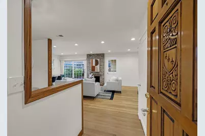 1094 Bermuda Dr, San Mateo, CA 94403 - Photo 4