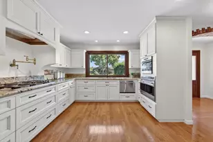 216 Rodonovan Dr, Santa Clara, CA 95051 - Photo 12