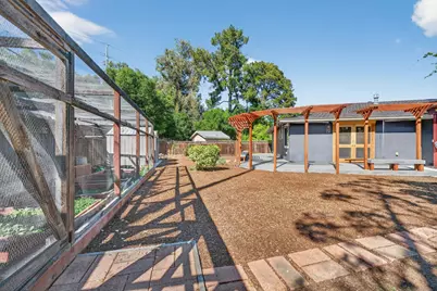 216 Rodonovan Dr, Santa Clara, CA 95051 - Photo 56