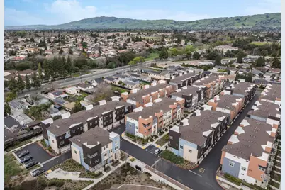 Nevets Ln, San Jose, CA 95133 - Photo 28