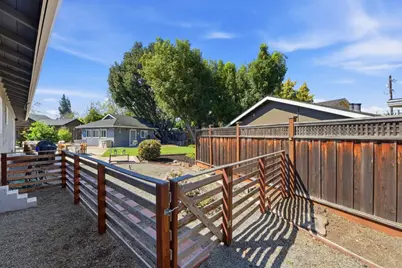 968 Cherry Ave, San Jose, CA 95126 - Photo 28