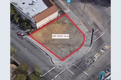 580 105th Ave, Oakland, CA 94603 - Photo 1