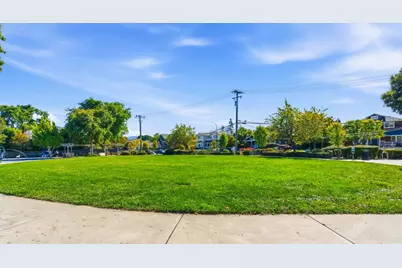 1950 Cambridge Dr, Mountain View, CA 94043 - Photo 48