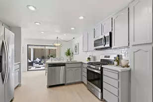 4748 Lago Vista Cir, San Jose, CA 95129 - Photo 14