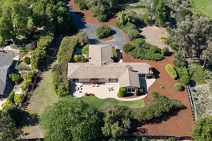 27133 Adonna Ct, Los Altos Hills, CA 94022 - Photo 38