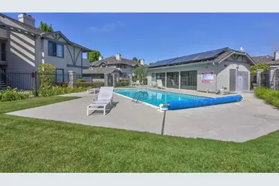 1052 Padre Dr 3, Salinas, CA 93901 - Photo 26