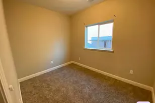 526 Castlerock Ct, Los Banos, CA 93635 - Photo 6