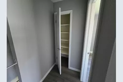 2936 Peachtree Dr 2, Stockton, CA 95203 - Photo 10