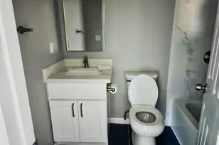 2936 Peachtree Dr 2, Stockton, CA 95203 - Photo 8