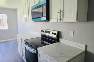 2936 Peachtree Dr 2, Stockton, CA 95203 - Photo 18