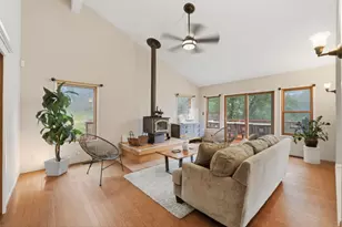 18453 Las Cumbres Rd, Los Gatos, CA 95033 - Photo 10