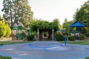 359 Hudson St, Redwood City, CA 94062 - Photo 38