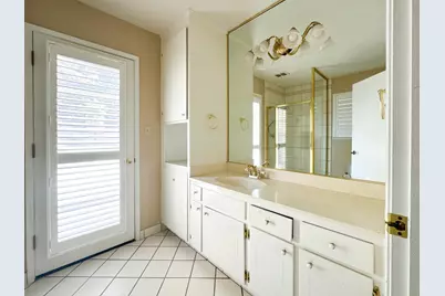 19400 Desiree Ln, Woodbridge, CA 95258 - Photo 18