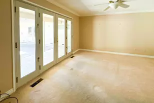 19400 Desiree Ln, Woodbridge, CA 95258 - Photo 16