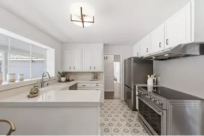 2518 South Ct, Palo Alto, CA 94301 - Photo 6