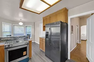 2652 Isabelle, San Mateo, CA 94403 - Photo 18
