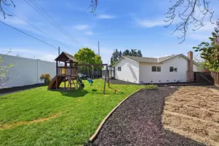 1116 Oakbluff Ct, San Jose, CA 95131 - Photo 10