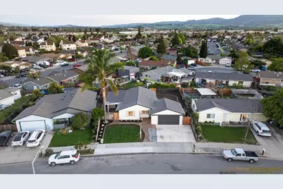 361 McCarthy St, Hollister, CA 95023 - Photo 46