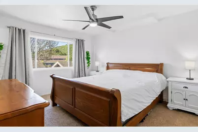 19202 Creekside Ln, Salinas, CA 93908 - Photo 16