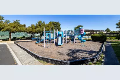 19202 Creekside Ln, Salinas, CA 93908 - Photo 46