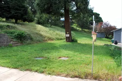 9194 Coker Rd, Salinas, CA 93907 - Photo 16