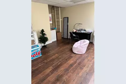 7660 Monterey St 201, Gilroy, CA 95020 - Photo 4