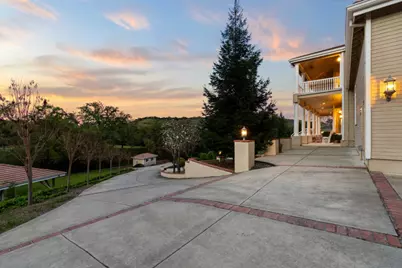 12000 Heritage Way, Gilroy, CA 95020 - Photo 32