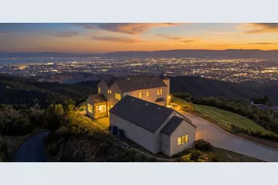 17599 Montebello Rd, Cupertino, CA 95014 - Photo 70