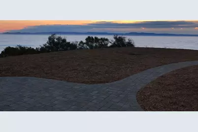 17599 Montebello Rd, Cupertino, CA 95014 - Photo 74