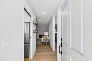 1718 Chitamook Ct, Sunnyvale, CA 94087 - Photo 2