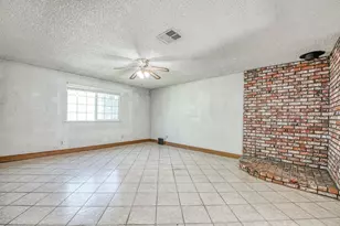 4355 W Shields Ave, Fresno, CA 93722 - Photo 26