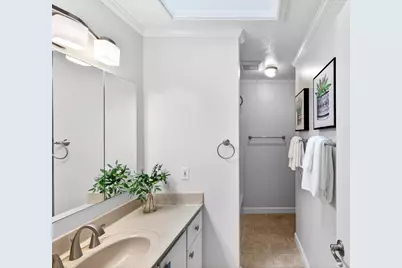 125 Connemara Way 130, Sunnyvale, CA 94087 - Photo 18