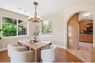 2075 Mantelli Dr, Gilroy, CA 95020 - Photo 8