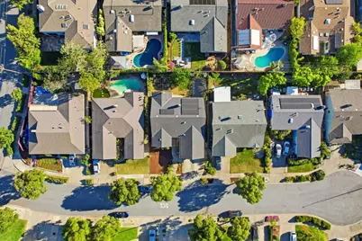 574 Carrick Ct, Sunnyvale, CA 94087 - Photo 46